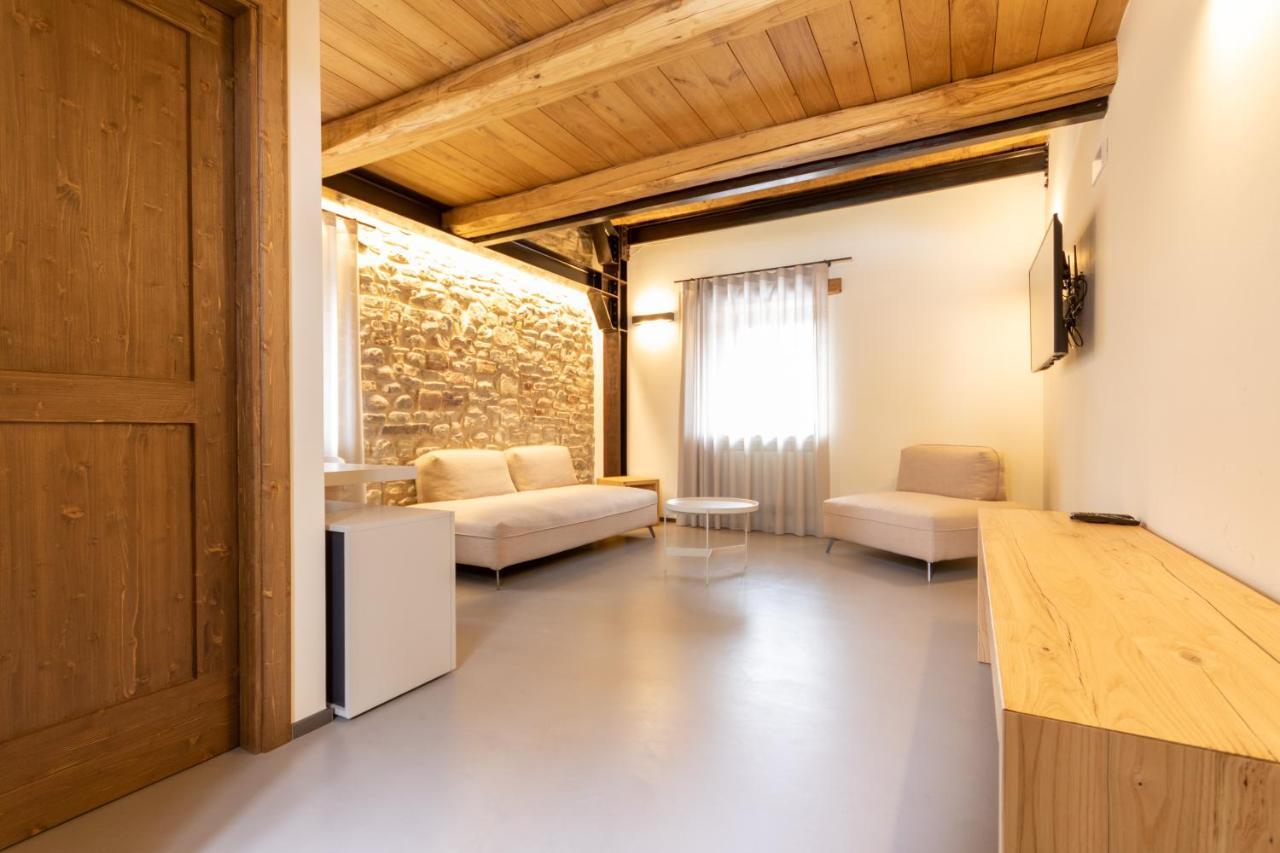 Castel del Giudice Borgotufi Albergo Diffuso מראה חיצוני תמונה