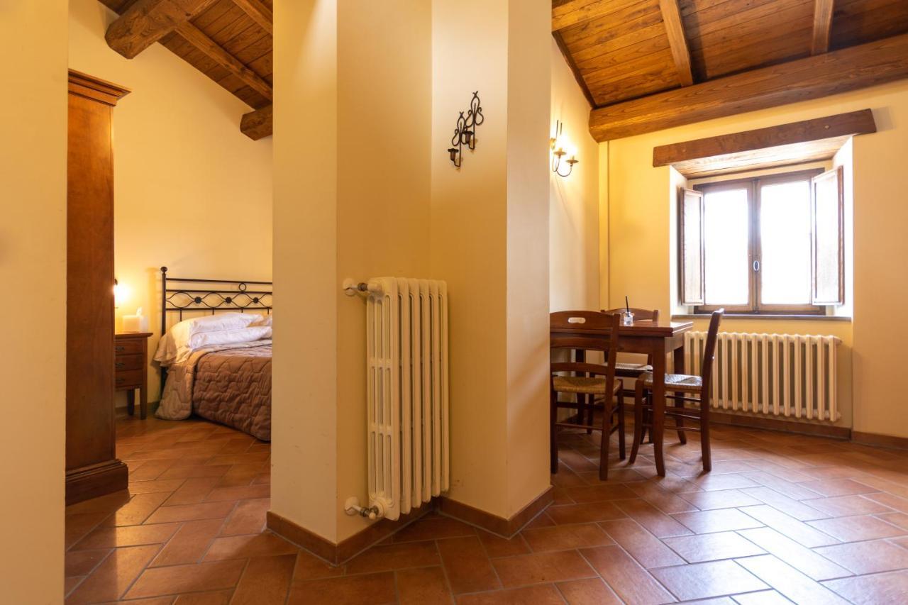 Castel del Giudice Borgotufi Albergo Diffuso מראה חיצוני תמונה