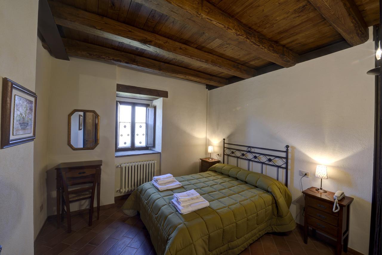 Castel del Giudice Borgotufi Albergo Diffuso מראה חיצוני תמונה