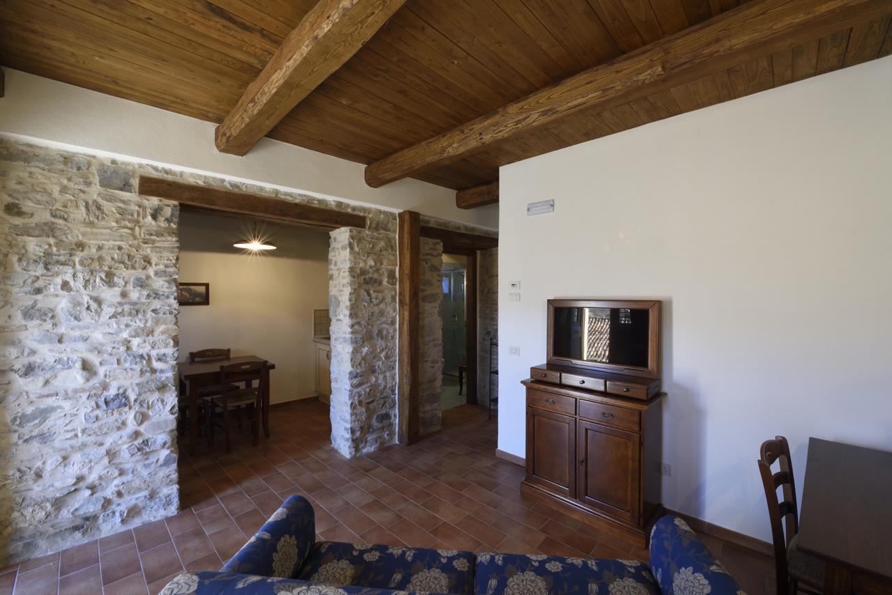 Castel del Giudice Borgotufi Albergo Diffuso מראה חיצוני תמונה