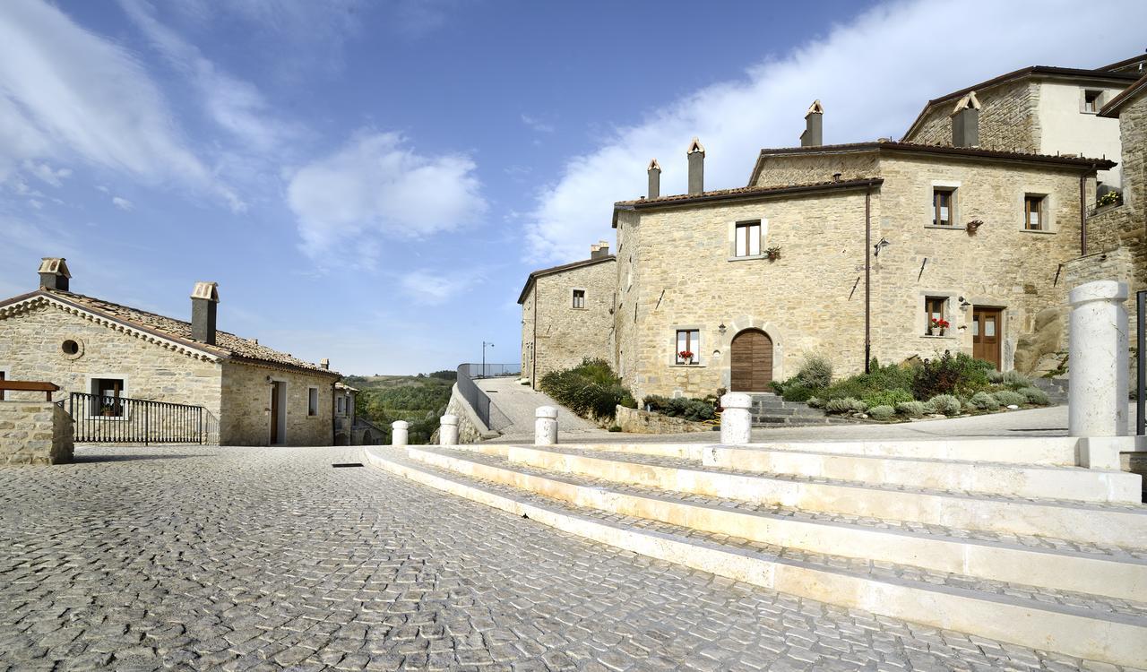 Castel del Giudice Borgotufi Albergo Diffuso מראה חיצוני תמונה