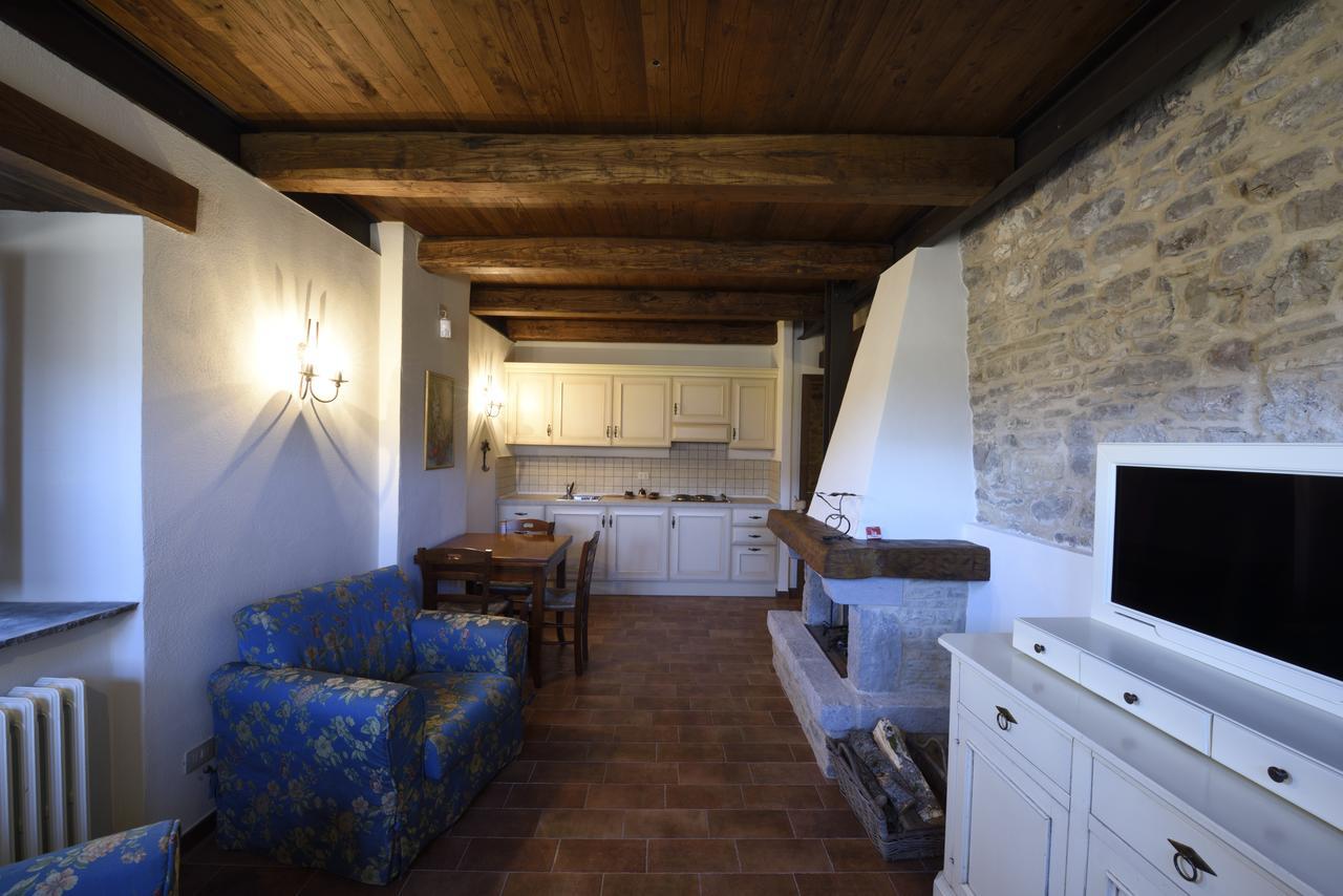 Castel del Giudice Borgotufi Albergo Diffuso מראה חיצוני תמונה