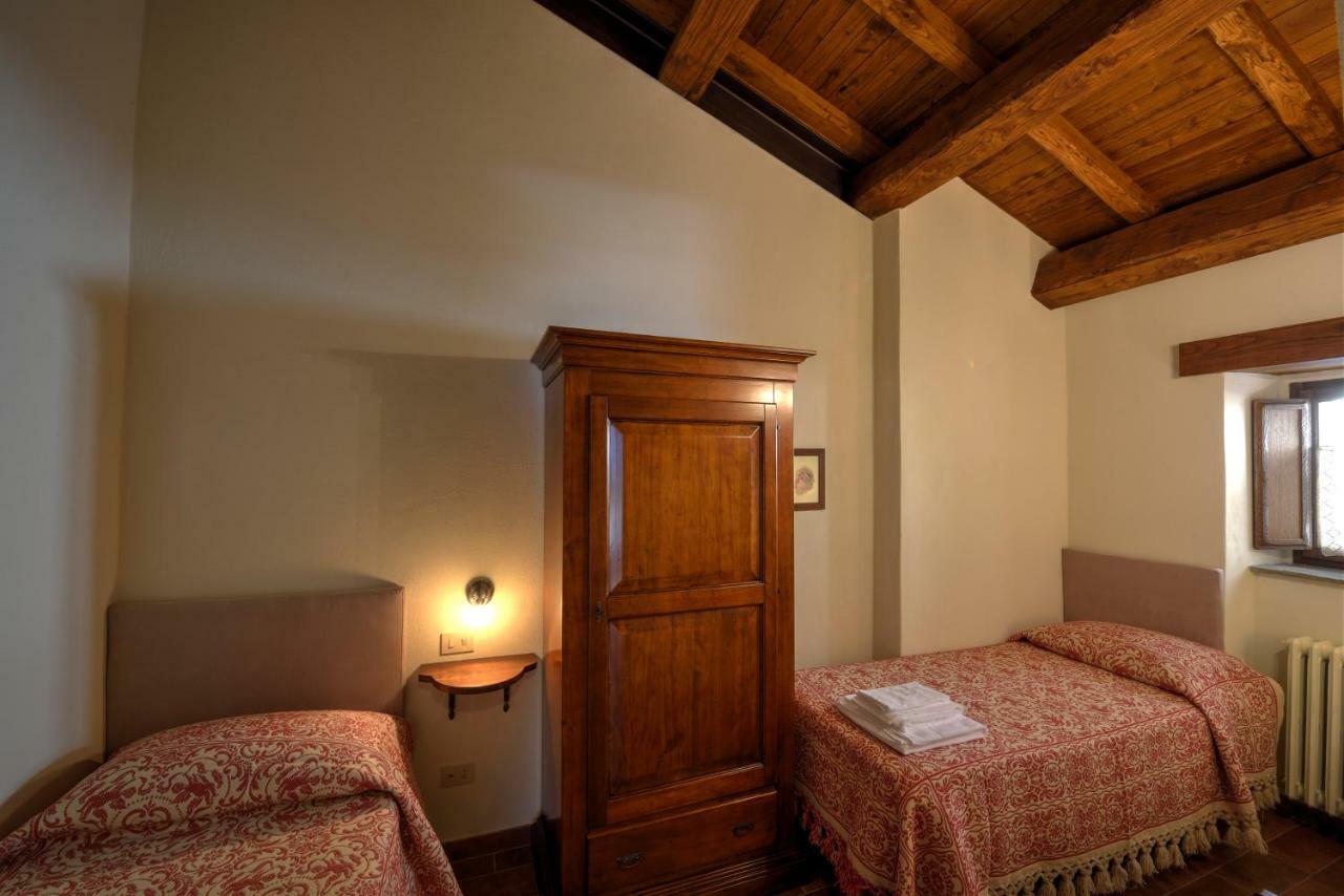 Castel del Giudice Borgotufi Albergo Diffuso מראה חיצוני תמונה
