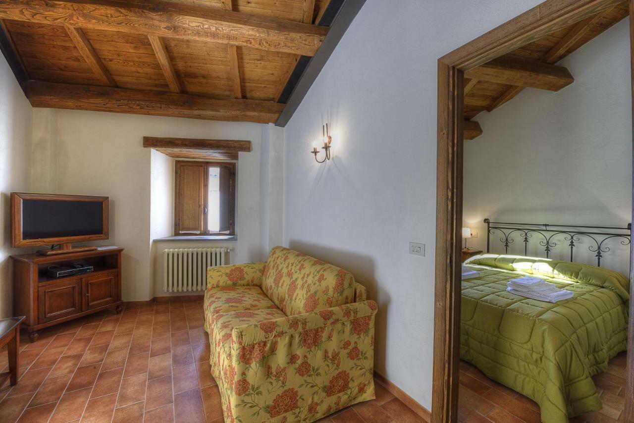 Castel del Giudice Borgotufi Albergo Diffuso מראה חיצוני תמונה