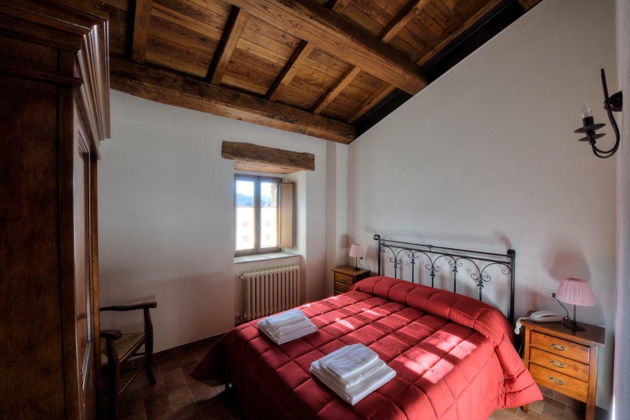 Castel del Giudice Borgotufi Albergo Diffuso מראה חיצוני תמונה